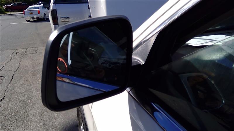 2011 JEEP GRAND CHEROKEE  21-22 WK Body (power) (heated) W/o Memory; (manual Folding) Painted L. Side View Mirror