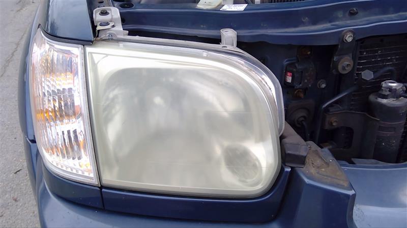 TOYOTA TUNDRA 2005-2006 w/Crew Cab (4 Dr), R. Headlight Assembly