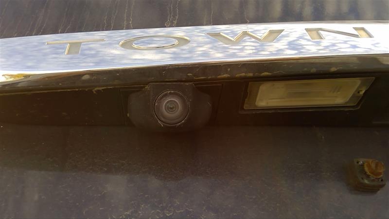 2014 CHRYSLER CHRYSLER (RWD) Camera Projector