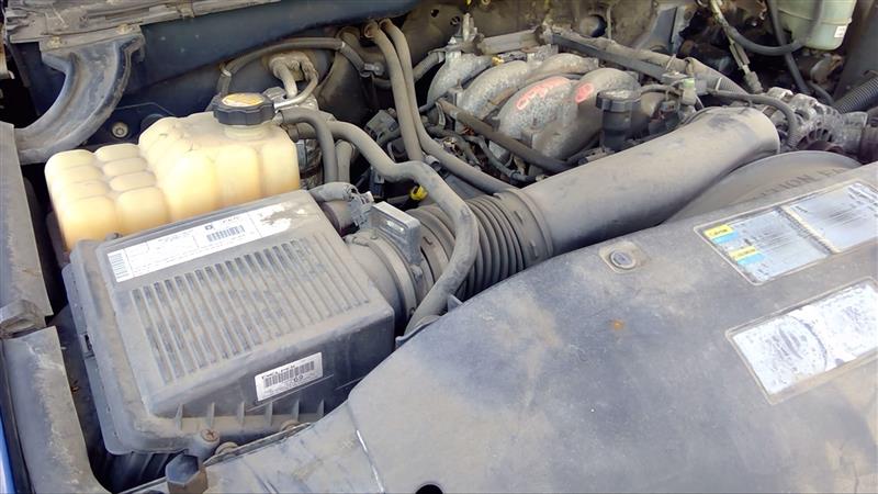 2002 CHEVROLET SILVERADO 2500 PICKUP  99-00 W/high Capacity (opt K47) Air Cleaner