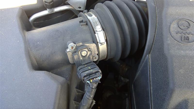 2012 CADILLAC SRX  12-16 Air Flow Meter