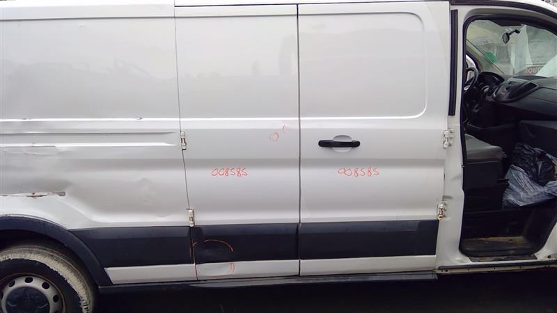 2015 FORD TRANSIT 250  15-20 Hinged (low Roof 83`` Overall Vehicle Height) (R.) Rear W/o Window Door Assembly Rear Side