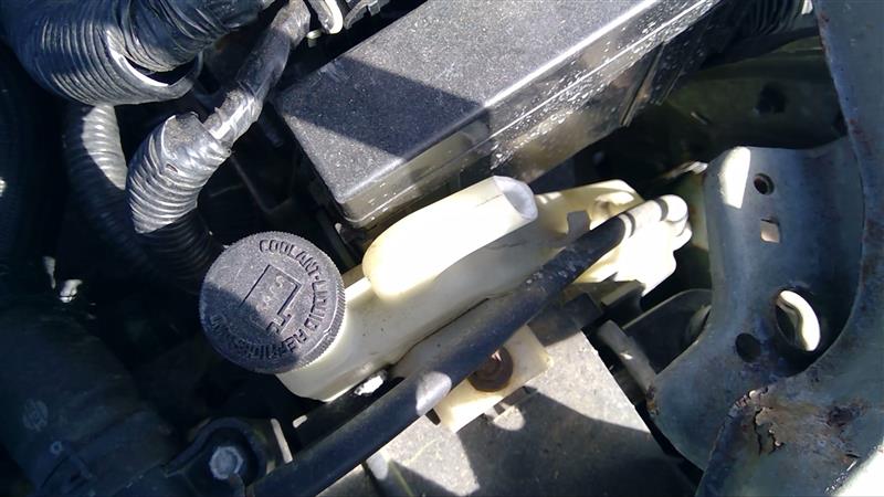 2013 NISSAN SENTRA  17-19 1.8L Coolant Reservoir