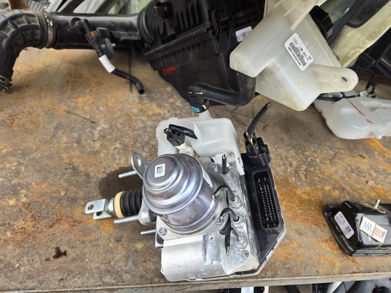 2021 FORD EXPLORER 21-22 (booster Master And ABS Assembly) ID L1MC
