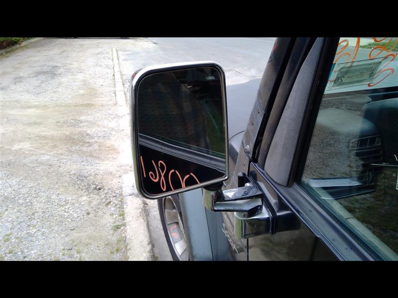2000 JEEP WRANGLER  97-02 Manual; (door Hinge Mounted) LHD L. Side View Mirror
