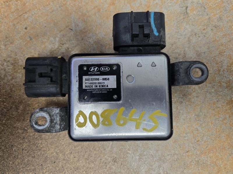 2015 HYUNDAI SONATA  16-17 Cooling Fan; (on Radiator Shroud) 2.4L (ID 25385C2500) Chassis Control Module