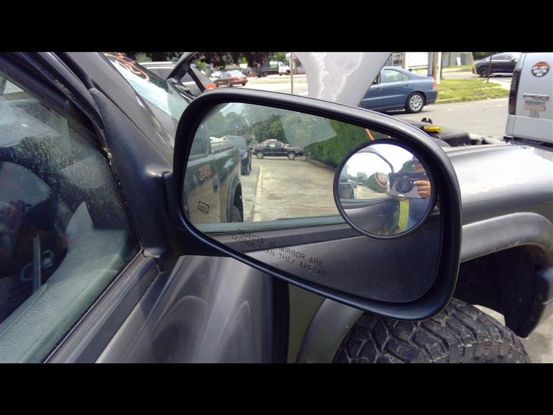 2002 DODGE DAKOTA  01-04 Power; Folding (6x9``) R. Side View Mirror