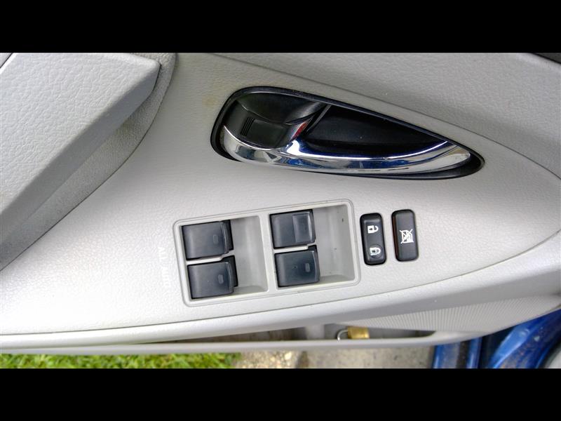 TOYOTA VENZA 2009-2012 Driver\'s (master) Front Door Switch