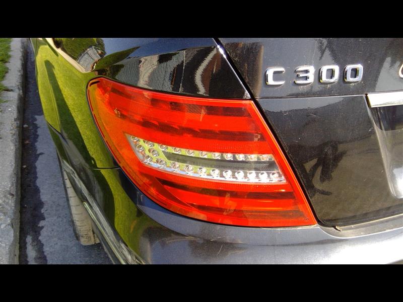 2012 MERCEDES-BENZ MERCEDES C-CLASS  15 204 Type; C63 (Cpe) L. Taillight