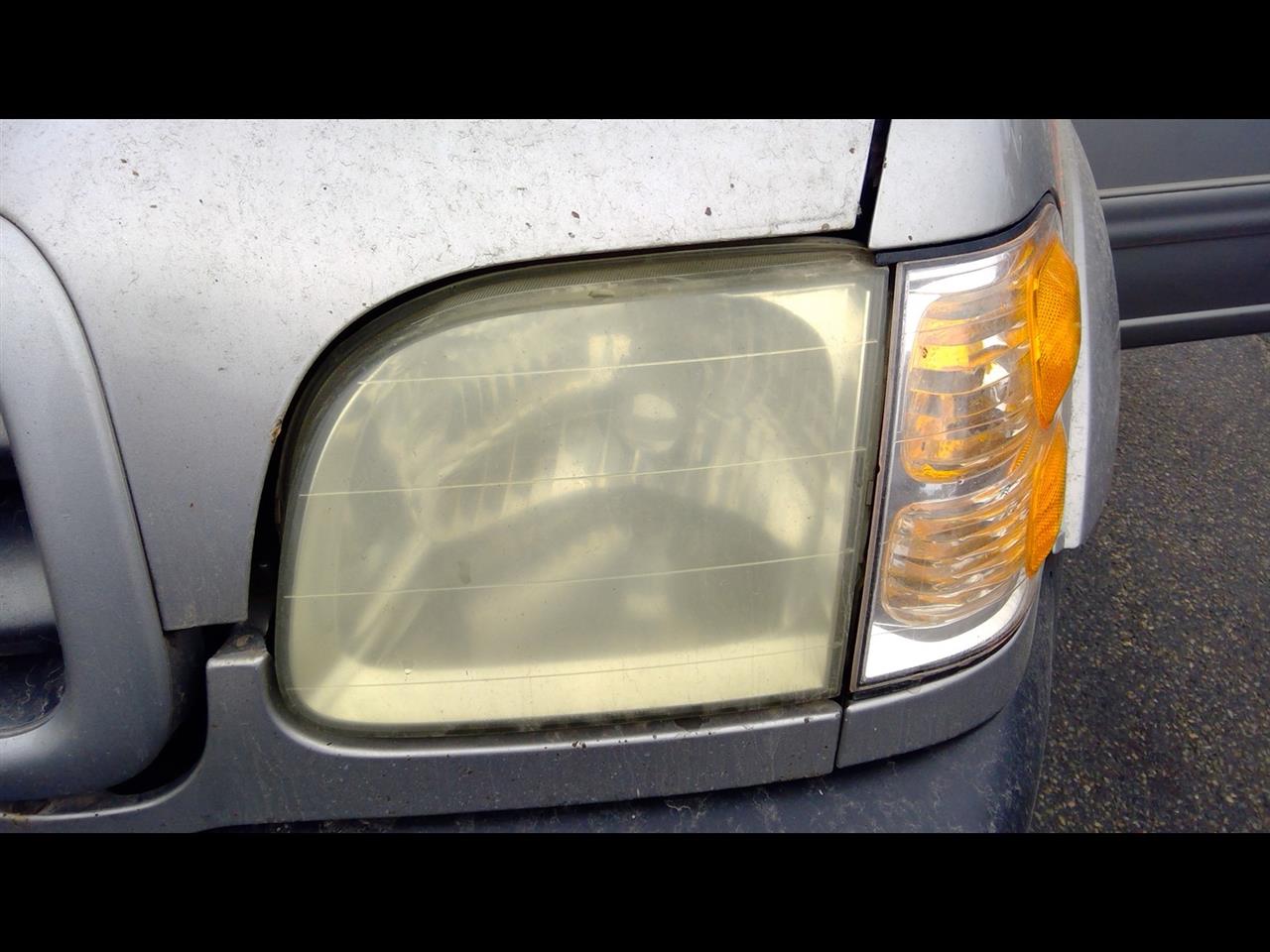 TOYOTA TUNDRA 2004 w/Crew Cab (4 Dr), L. Headlight Assembly