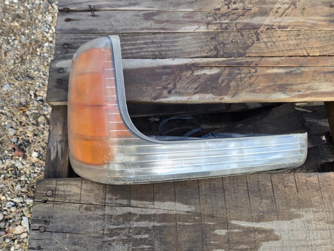 2000 GMC YUKON  99 Park Lamp-Turn Signal; (below Headlamps) Composite Headlamps Denali R. Front Lamp
