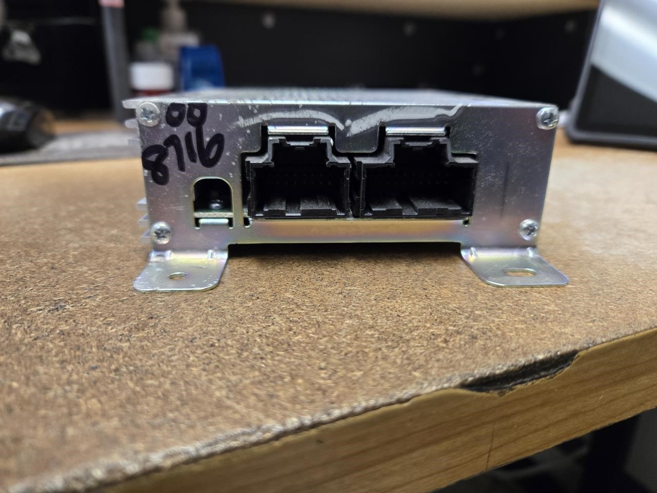 2015 FORD FUSION 15 Amplifier Thru 07/30/14 ID DS7T-18T806-AC Thru 2015 FORD FUSION 15 Amplifier Thru 07/30/14 ID DS7T-18T806-AC Thru