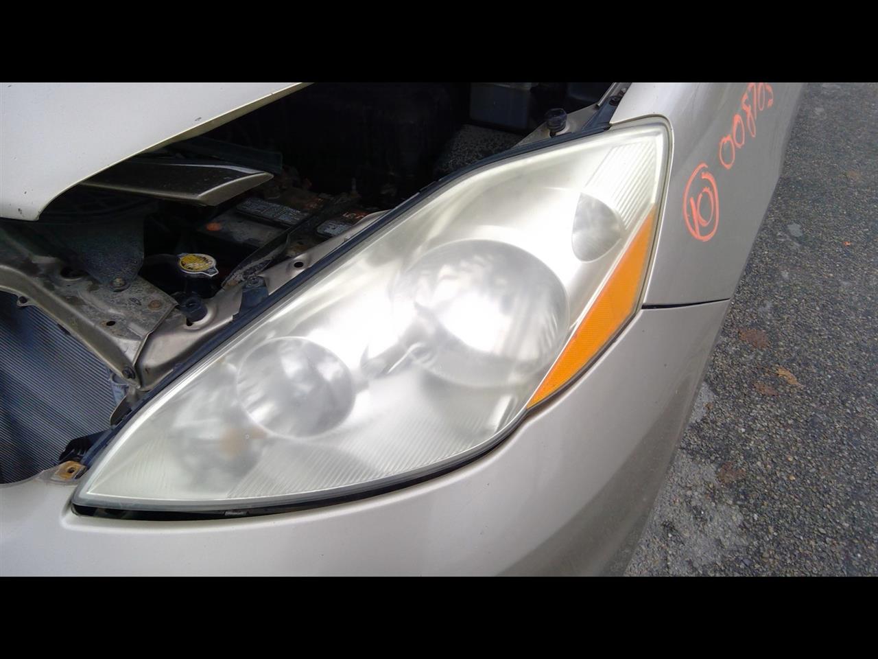 2010 TOYOTA SIENNA  06-10 L. Halogen Headlight Assembly