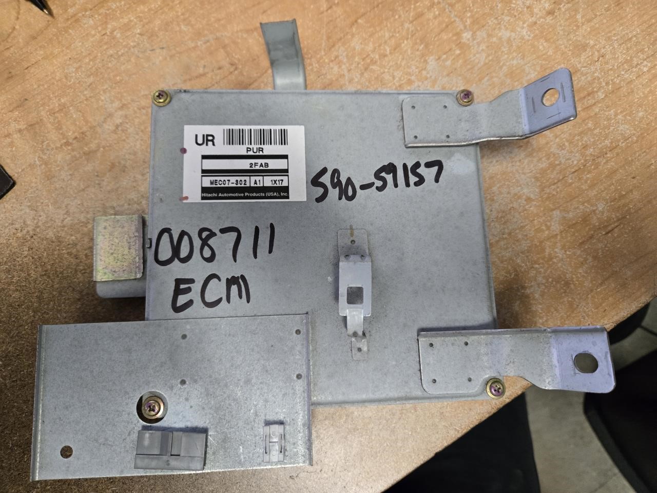 2002 NISSAN QUEST  01-02 Electronic Control Module; Engine Control Module