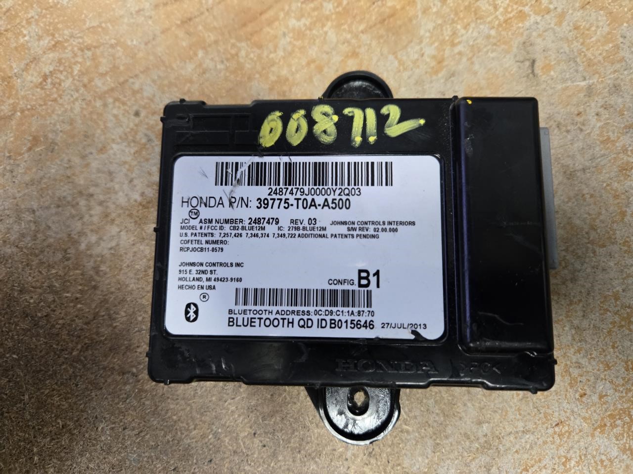 2013 HONDA CR-V  16 Communication; (Bluetooth Center Dash) SE Chassis Control Module