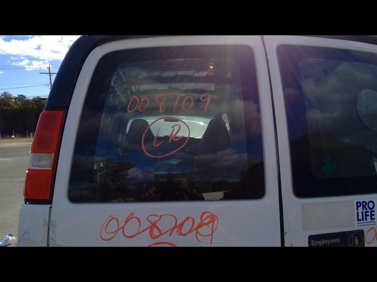 2006 CHEVROLET EXPRESS 2500 VAN  96-18 W/o Swing Out Window; Non-heated L. Back Glass