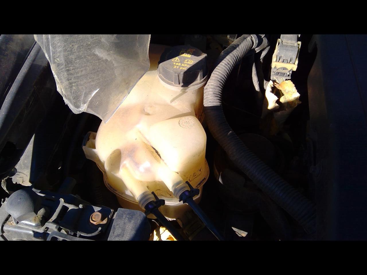 2016 FORD FUSION  16-20 2.0L VIN U (8th Digit Hybrid) 1 Hose Connection (small) Coolant Reservoir