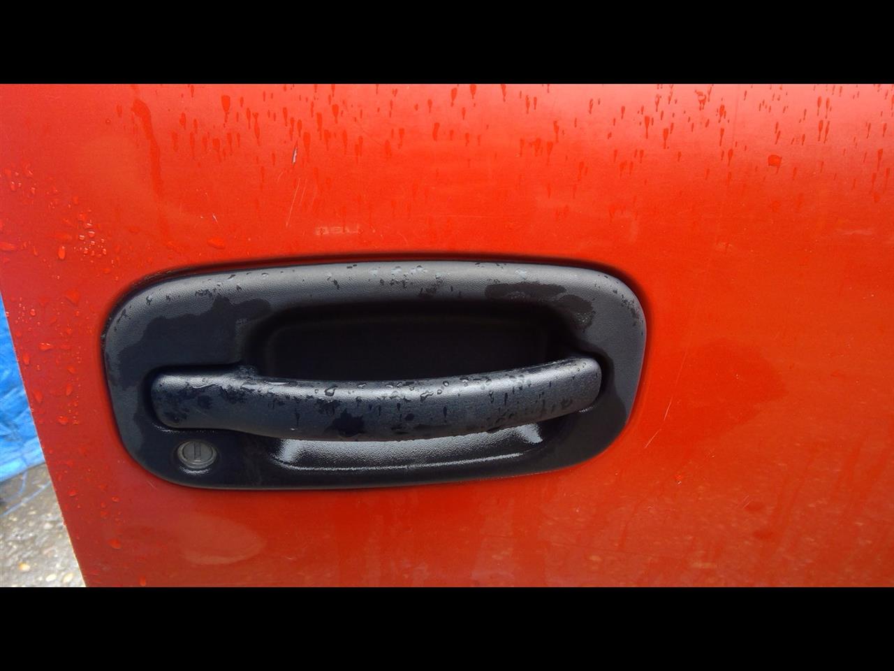 2005 CHEVROLET SILVERADO 2500 PICKUP  99-02 Door Front R. Door Handle Exterior