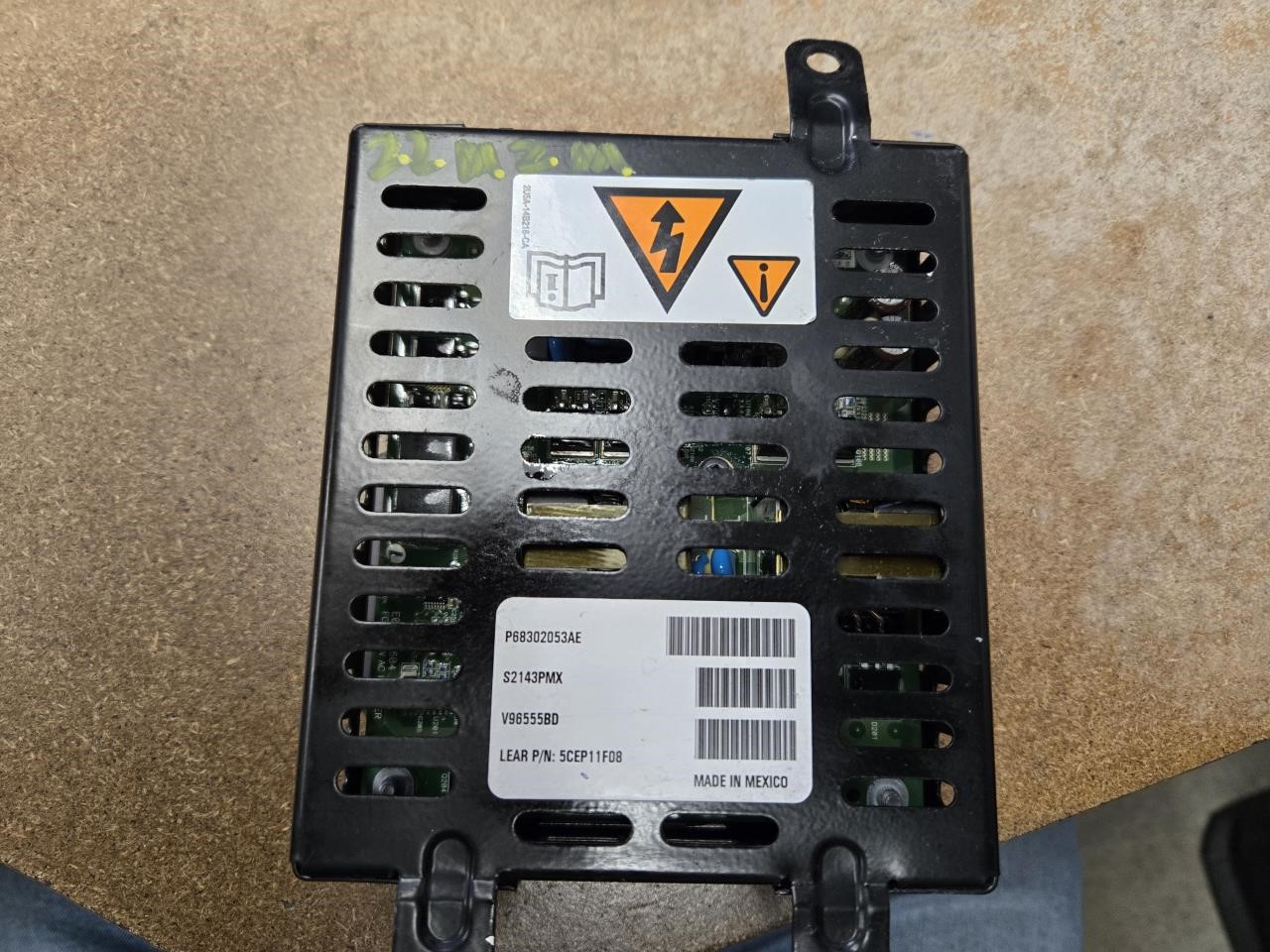 DODGE 1500 PICKUP 21 new style (6 lug wheel) Converter Inverter Charger