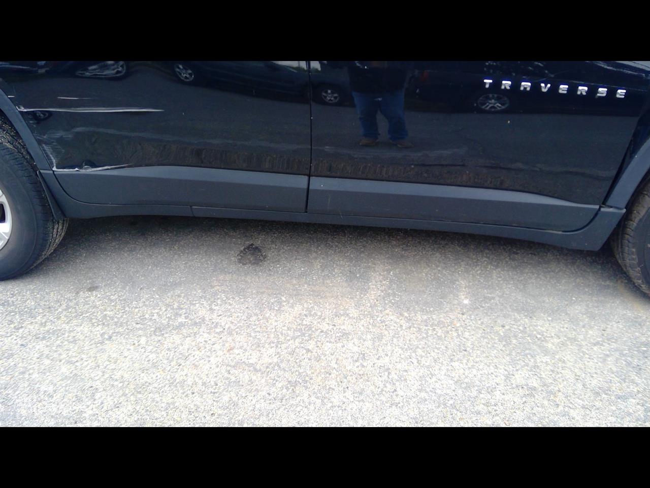 2020 CHEVROLET TRAVERSE Rocker Panel Moulding
