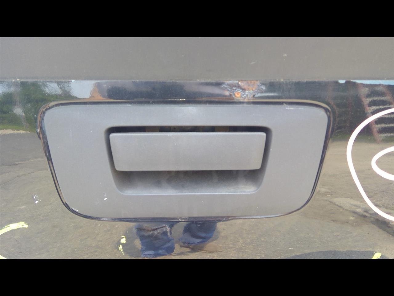 2009 GMC SIERRA 1500 PICKUP  08-10 Tailgate W/o Locking Tailgate Door Handle Exterior