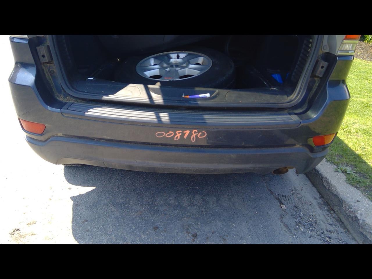 2014 JEEP GRAND CHEROKEE  22 WK Body Painted Upper With Textured Lower Single Exhaust (round Exhaust Cutout) (park Assist Rear Only) W/o Trailer Hitch; W/o Park Assist Bumper Assembly Rear
