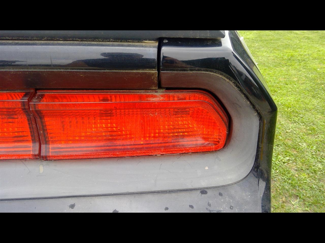 2014 DODGE CHALLENGER  08-14 Outer R. Taillight