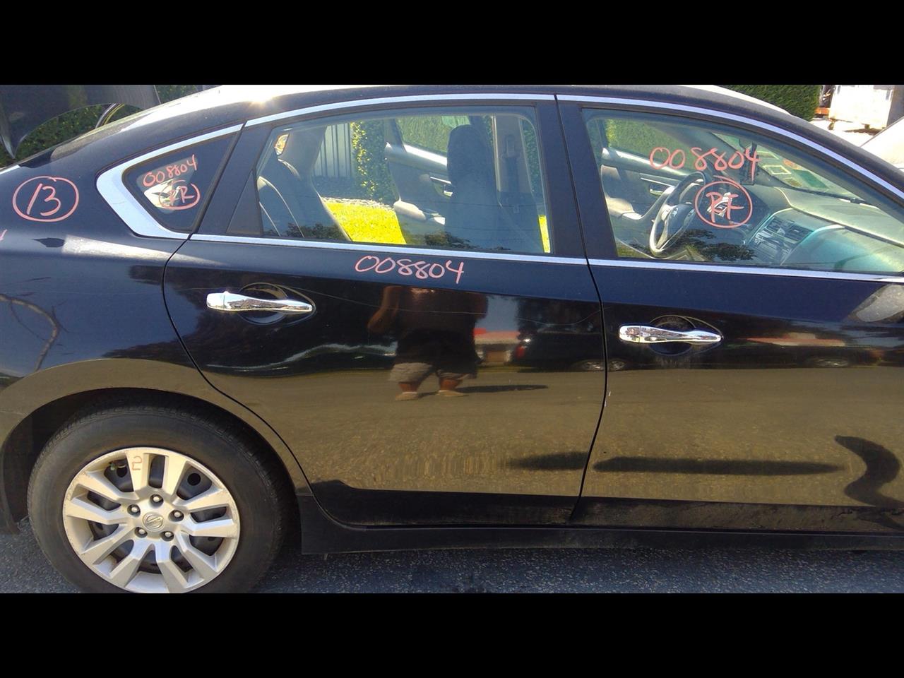 2013 NISSAN ALTIMA  18 (electric Sedan) R. Door Assembly Rear Side