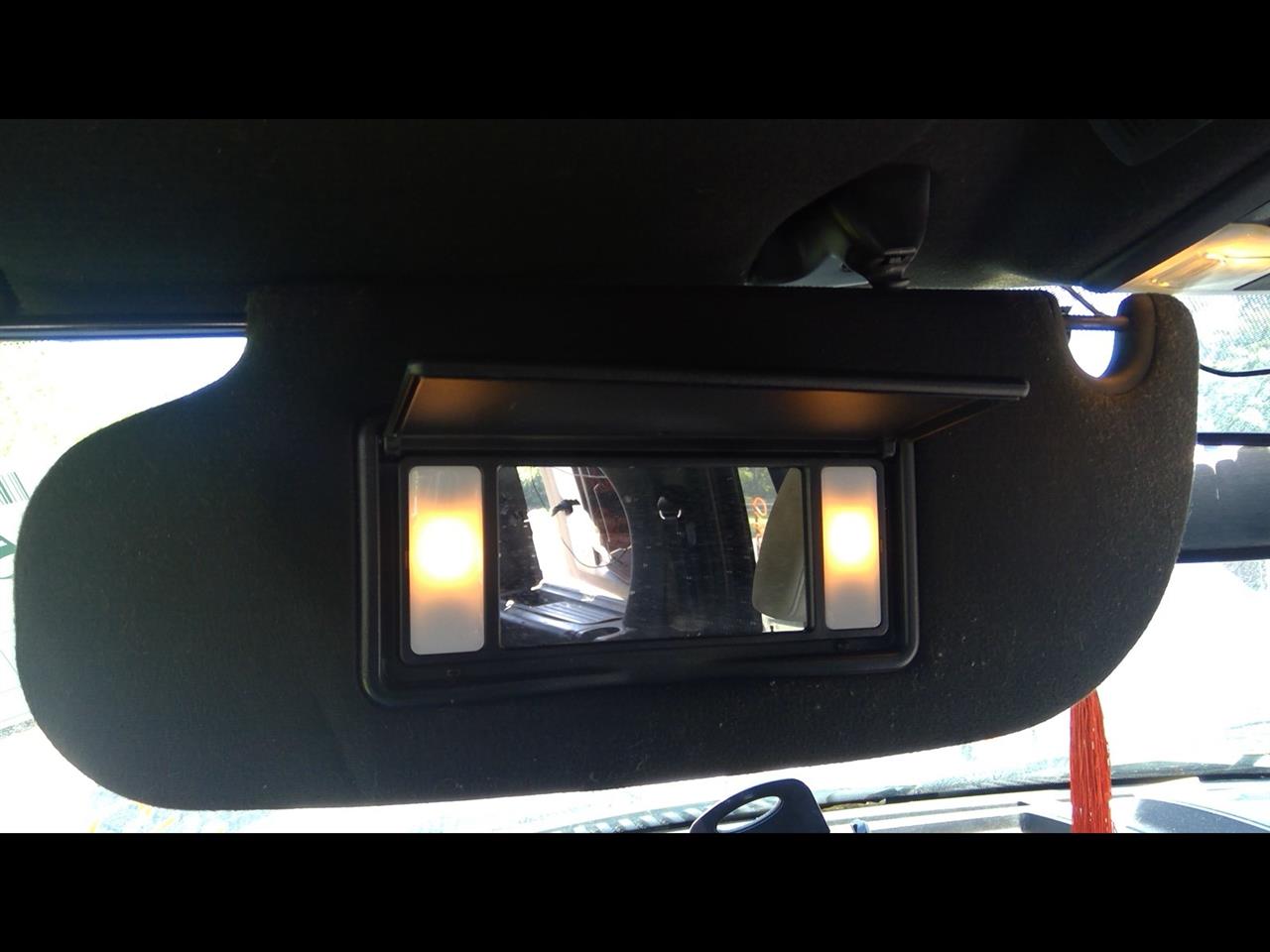 FORD EXPEDITION 2015-2017 (illuminated), L., w/garage door opener Sun Visor