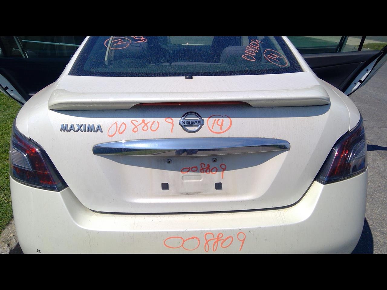2014 DATSUN 810/MAXIMA Decklid Tailgate