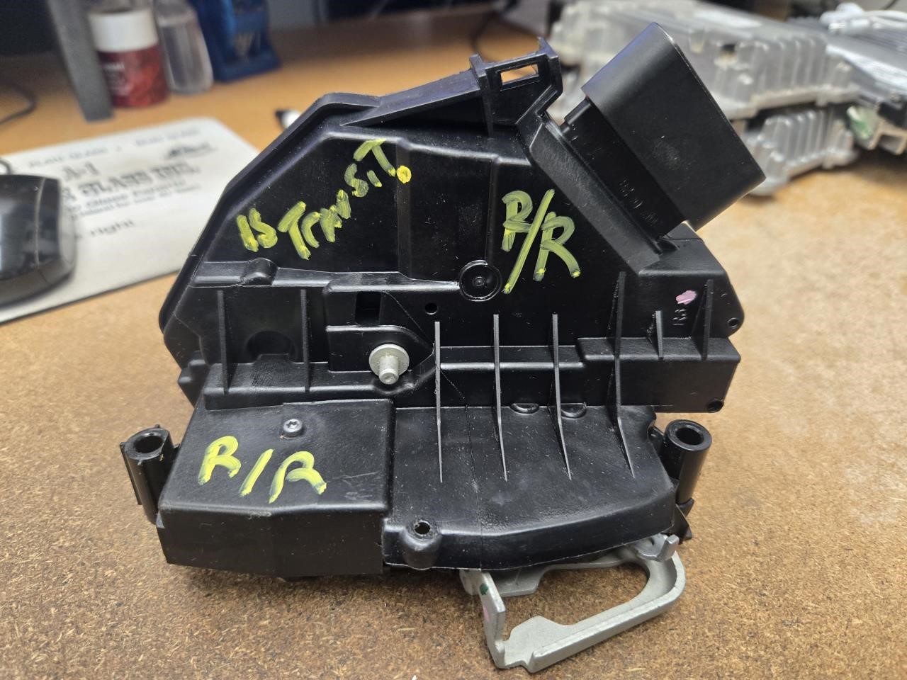 2015 FORD TRANSIT 150 Keys Latches Locks