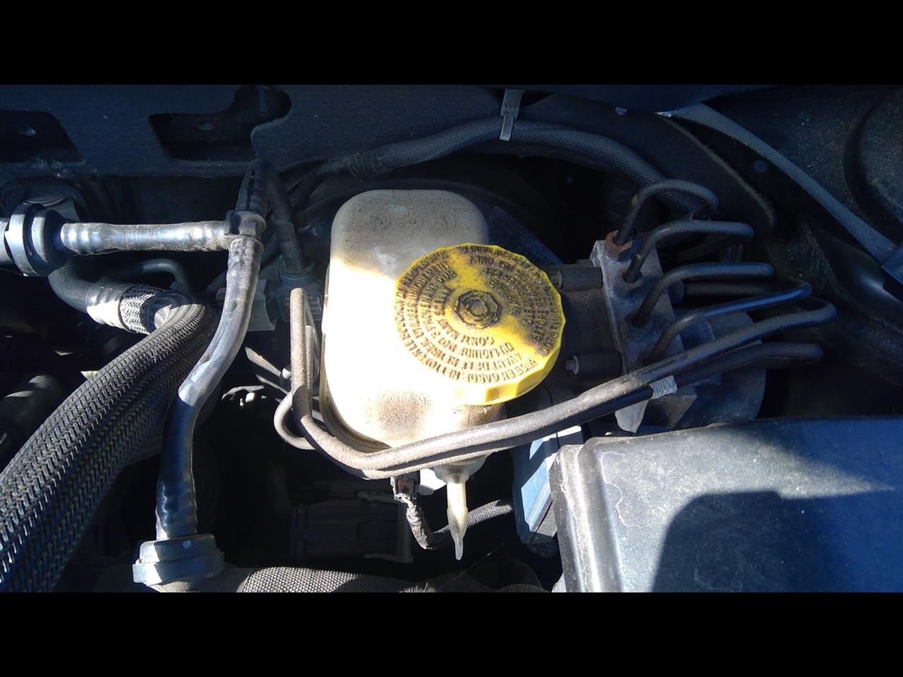 2014 JEEP CHEROKEE  15-18 Brake Master Cylinder