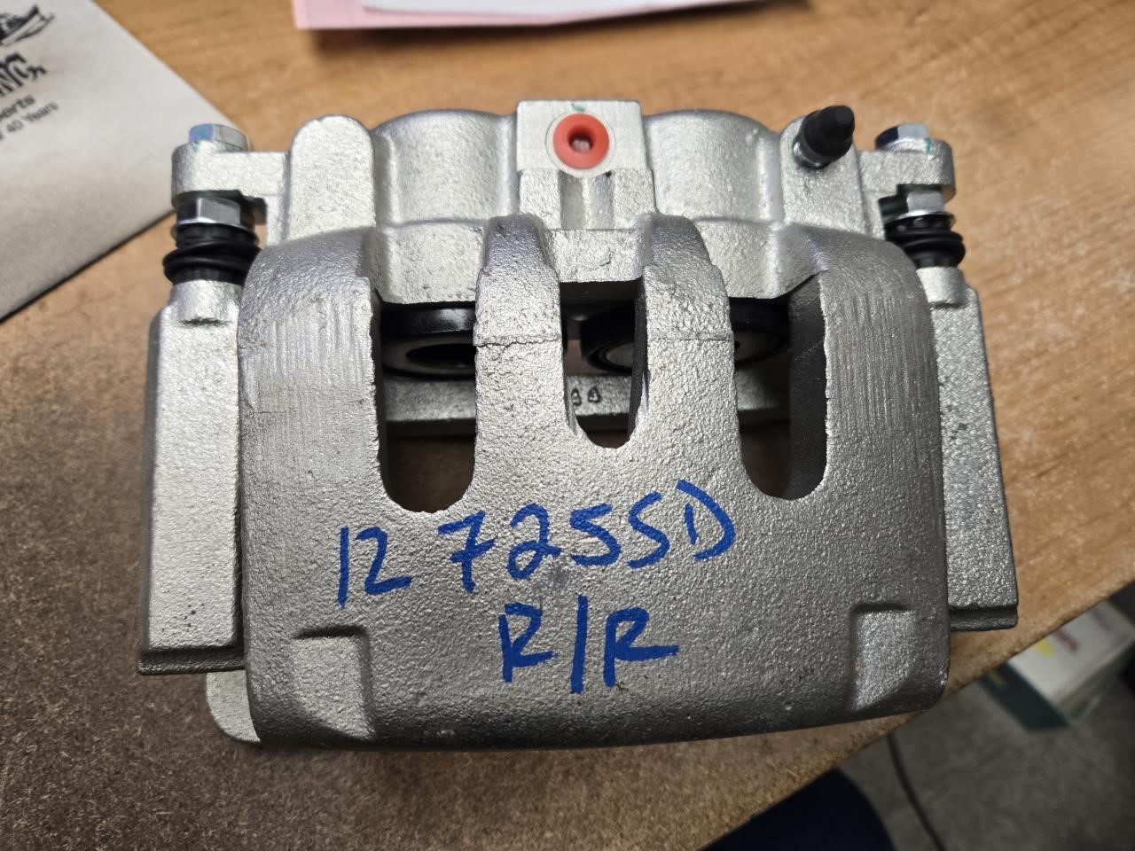 2012 FORD FORD F250SD PICKUP  08-12 Rear; (SRW) R. Caliper