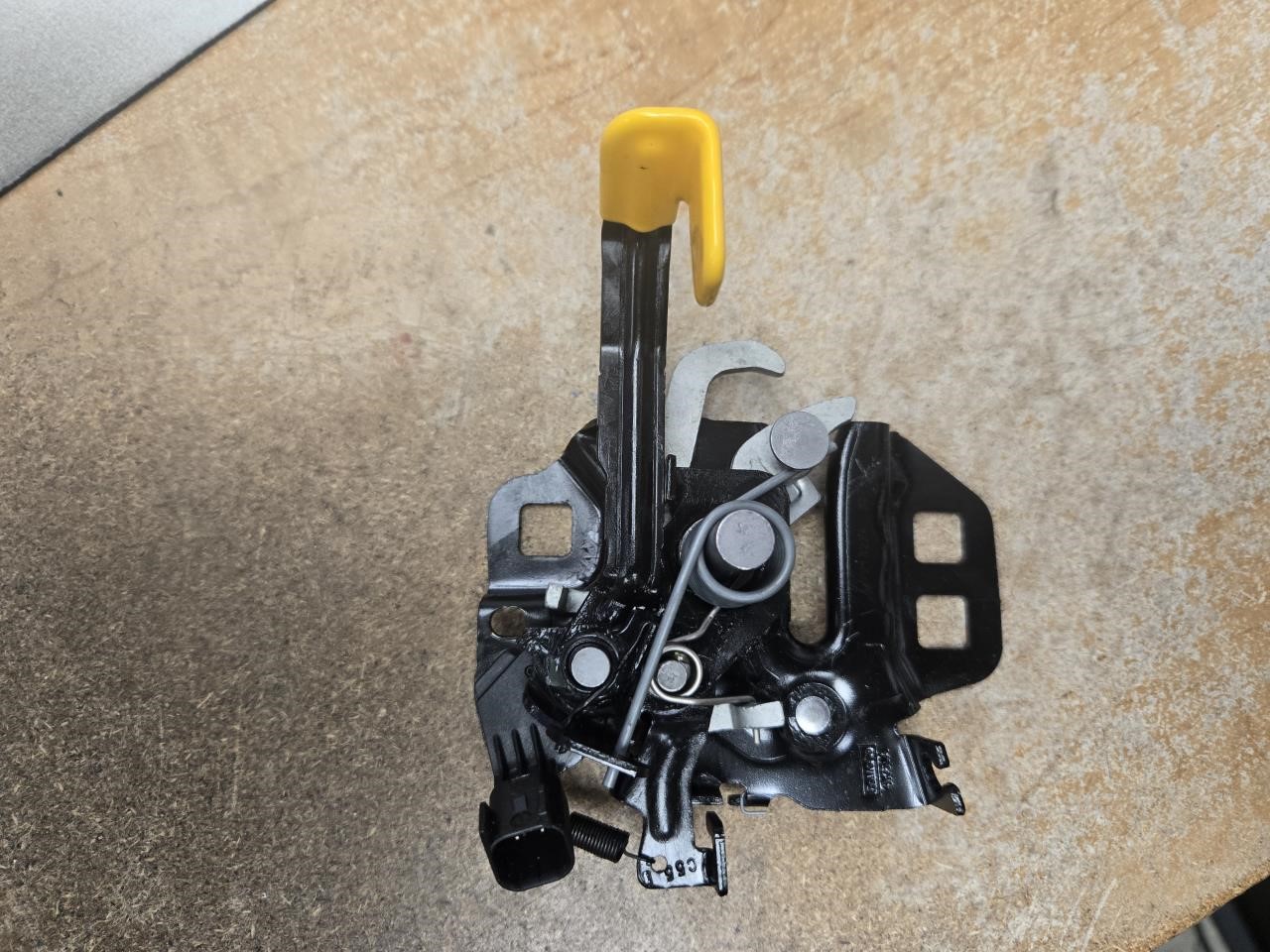 2024 FORD EDGE Keys Latches Locks