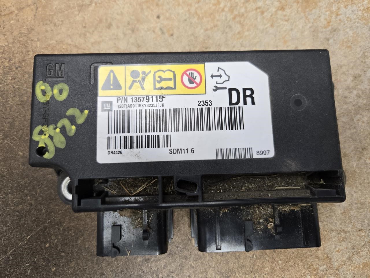 2014 CHEVROLET SILVERADO 2500 PICKUP  12-14 Air Bag; (below LH Front Seat) W/o Roof Air Bags Chassis Control Module