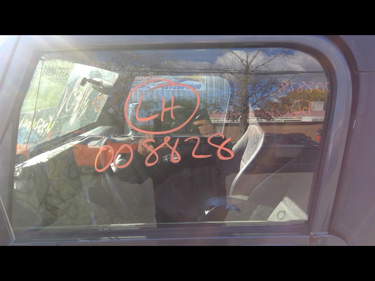 2002 JEEP WRANGLER  97-06 (full Door) L. Door Glass Front