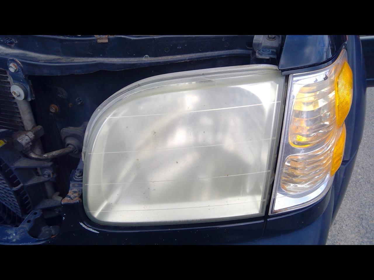 TOYOTA TUNDRA 2004 w/Crew Cab (4 Dr), L. Headlight Assembly