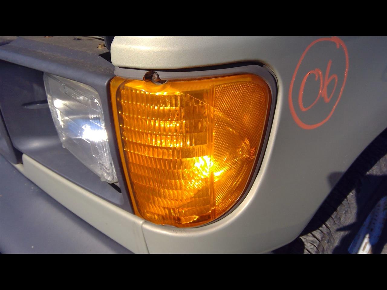 2006 FORD FORD E350 VAN  04-07 Park Lamp-Turn Signal; L. Front Lamp