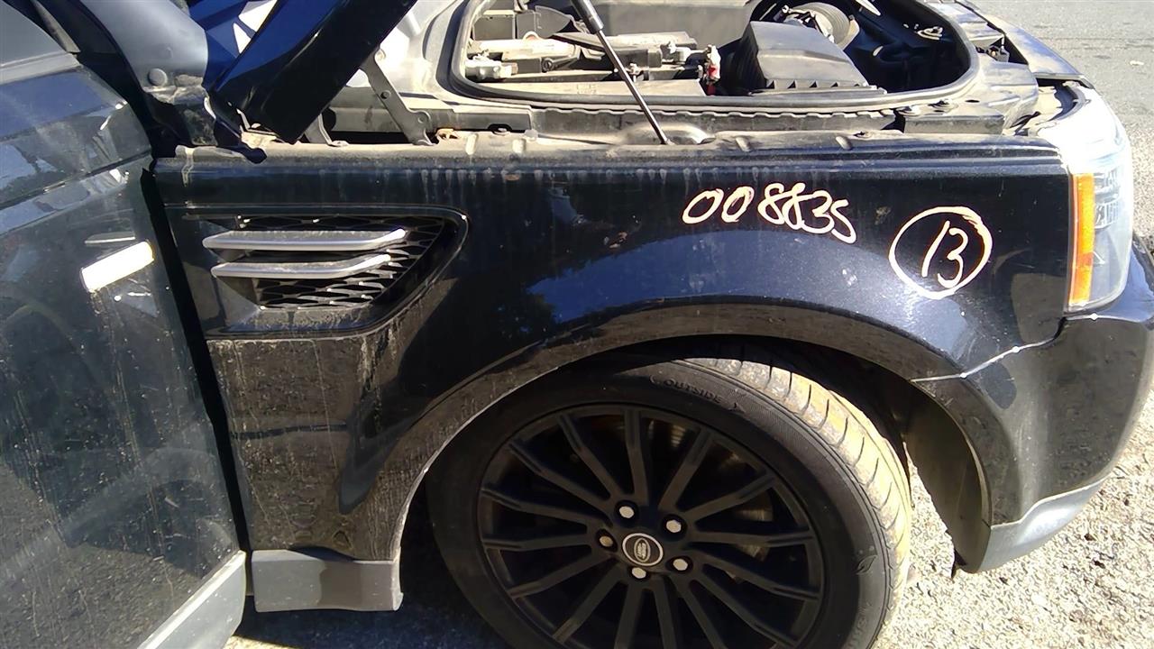 2013 LAND ROVER RANGE ROVER SPORT  10-13 R. Fender