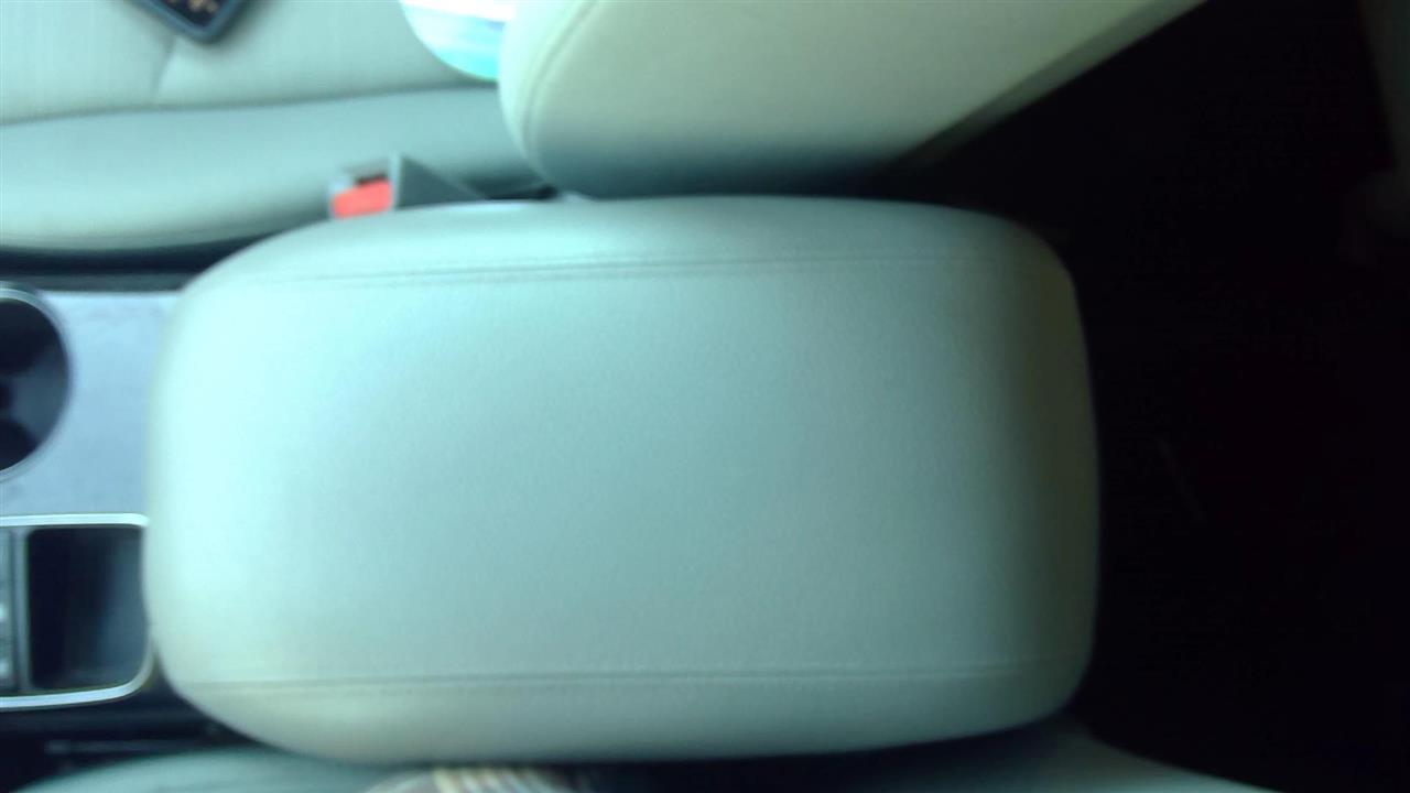 2015 KIA SORENTO  14-15 Floor W/110V Inverter Heated Seats (leather Armrest) Console Front