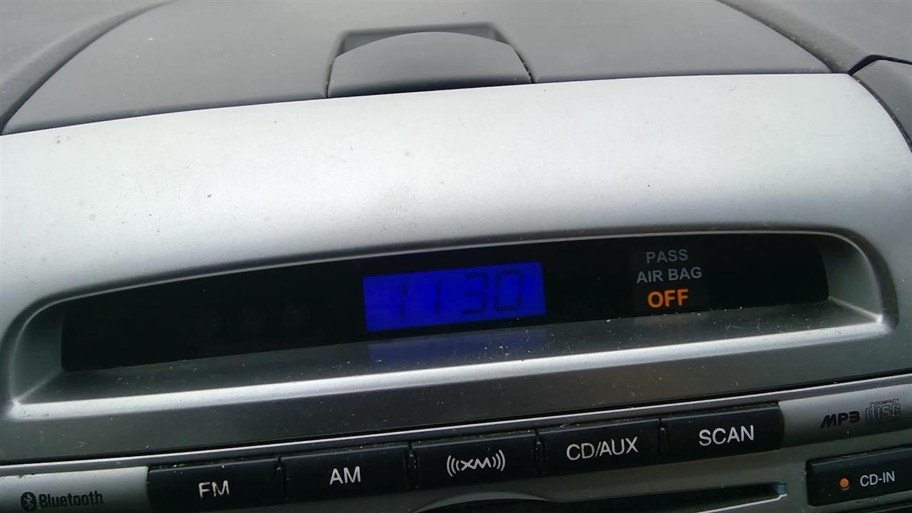 2011 HYUNDAI SANTA FE Clock