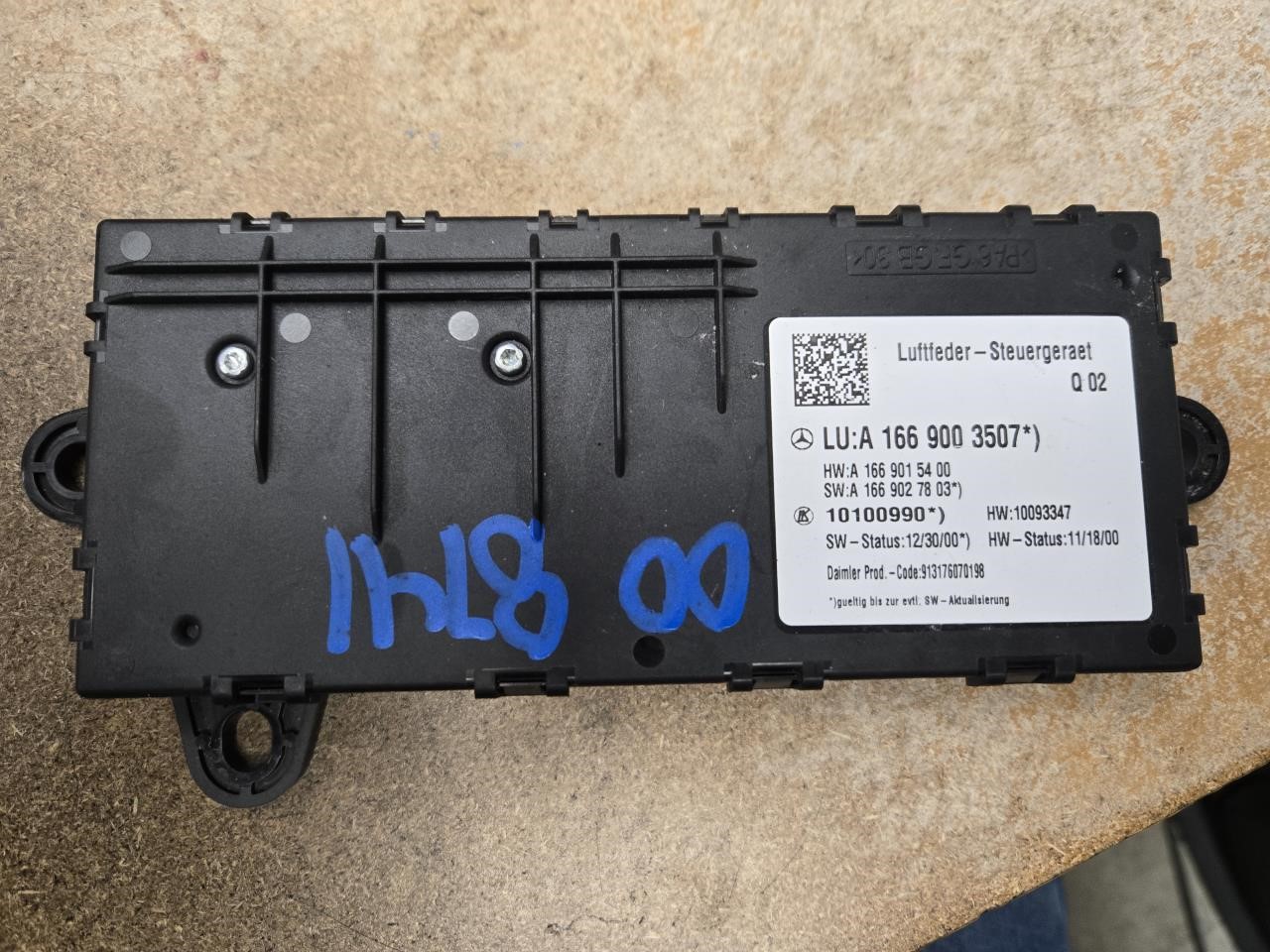 2014 MERCEDES-BENZ MERCEDES GL-CLASS  16 166 Type Suspension; GL63 Stability Control (below Driver Seat) Chassis Control Module