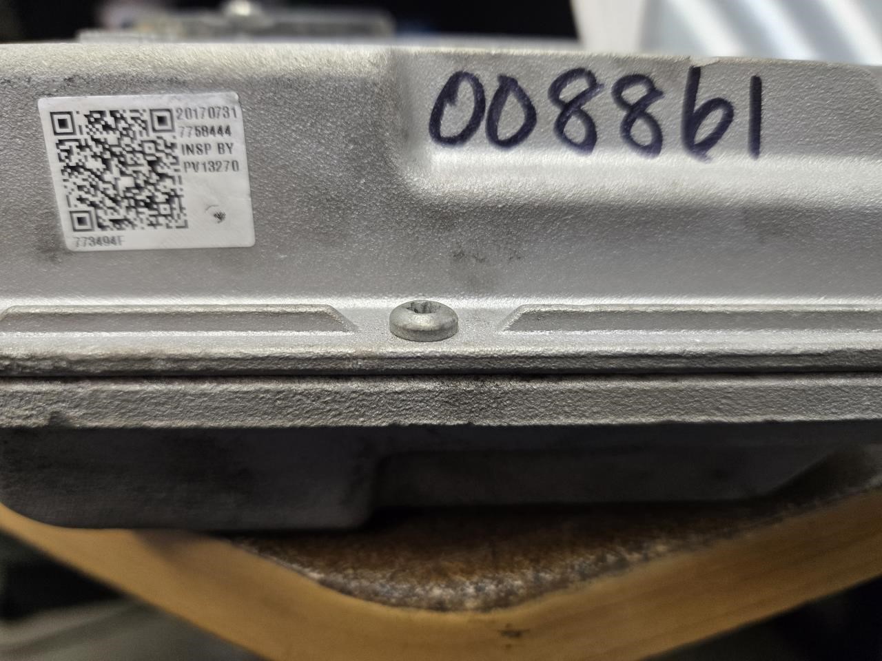 1999 CHEVROLET EXPRESS 3500 VAN  99 Electronic Control Module; (LH Rear Engine Compartment) Gasoline ID 16263494 Engine Control Module