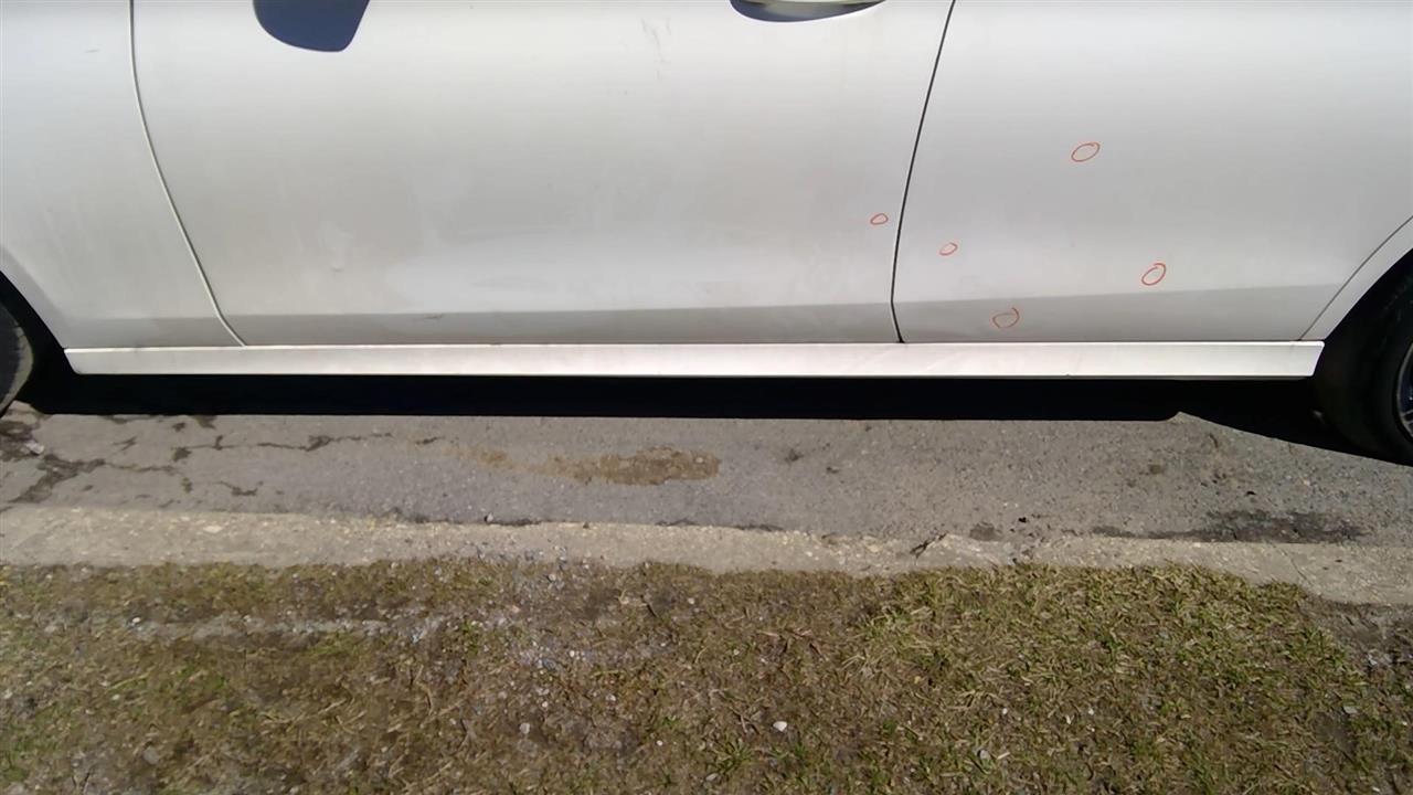 2018 FORD FORD E300 VAN Rocker Panel Moulding