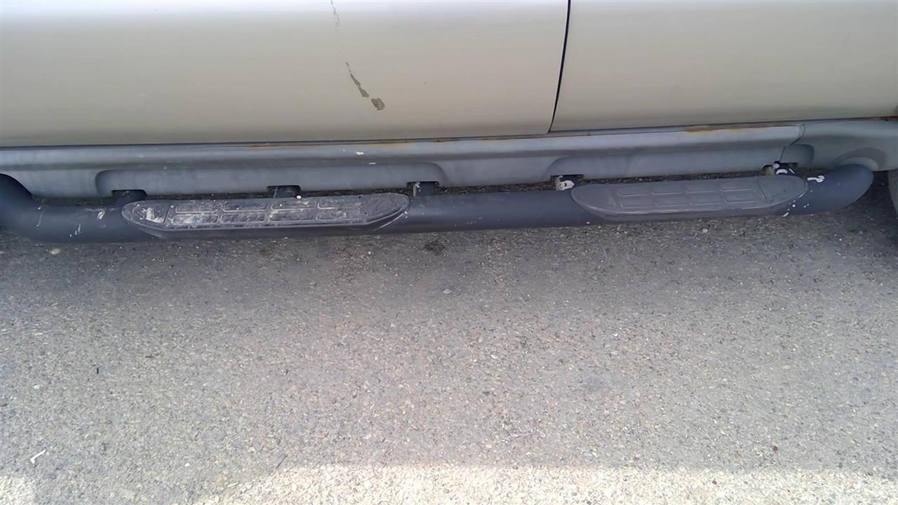 2004 CHEVROLET TAHOE Running Board