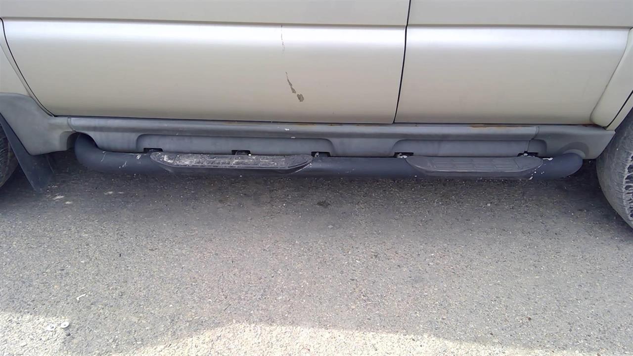 2004 CHEVROLET TAHOE Rocker Panel Moulding
