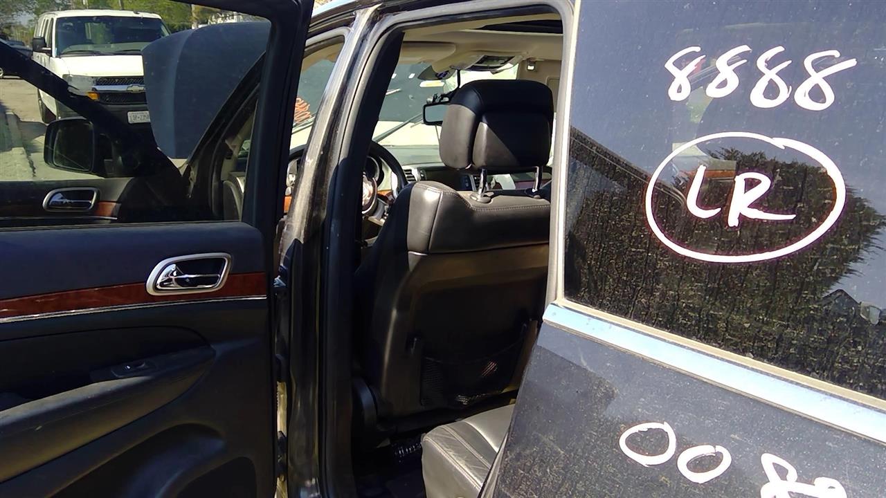 2013 JEEP GRAND CHEROKEE  21-22 WK Body L. Center Pillar