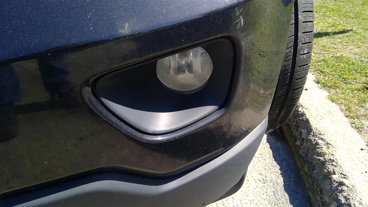 2013 JEEP GRAND CHEROKEE  12-13 Fog-Driving; (bumper Mounted) Overland (VIN C 7th Digit) Front Lamp