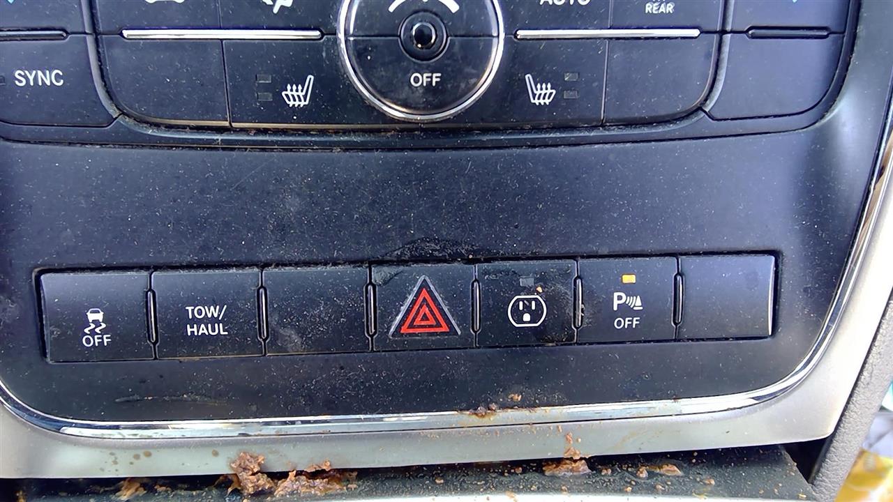 2013 JEEP GRAND CHEROKEE Dash Interior Seat Switch