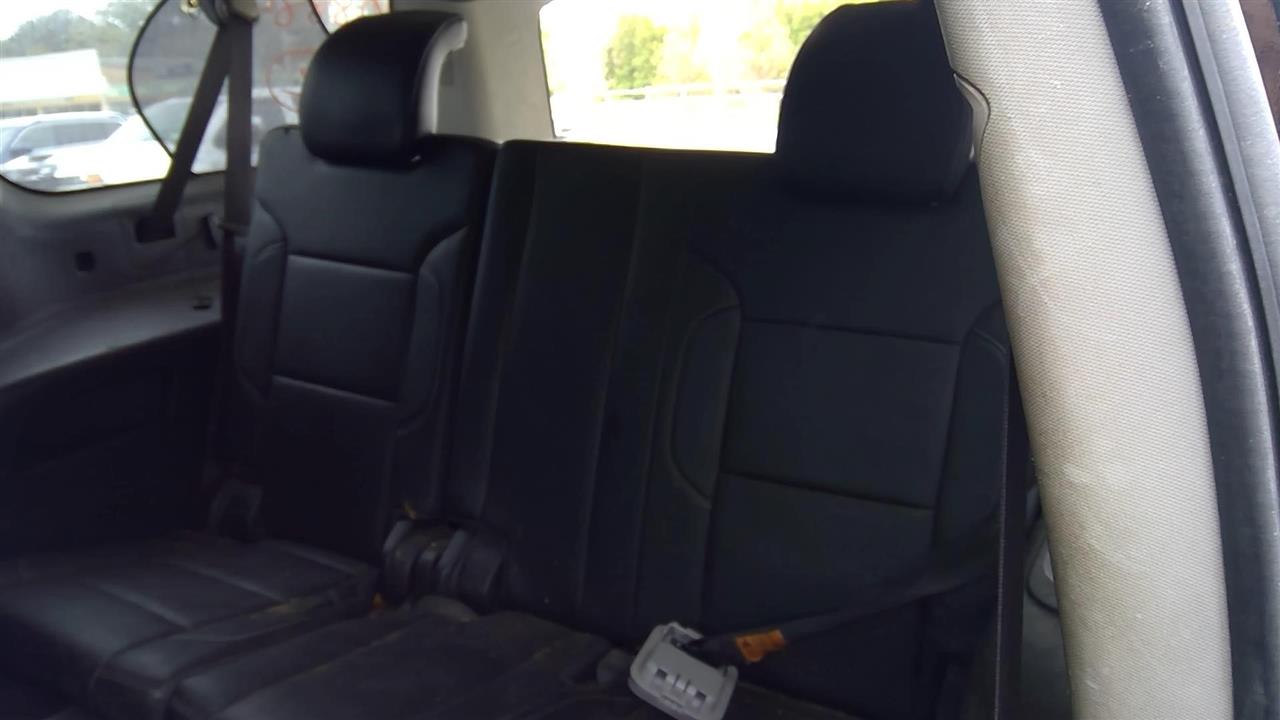 2015 CHEVROLET SUBURBAN 1500 Third Seat SW Van